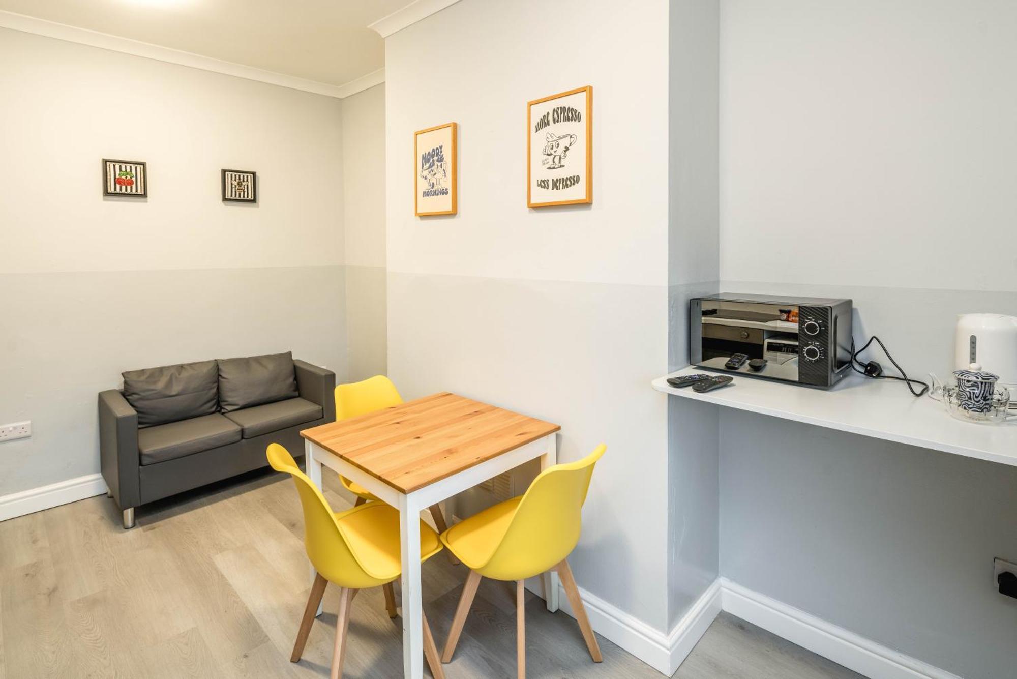 Free Parking, 2 Beds,Close To Train Station Bedford Exterior foto
